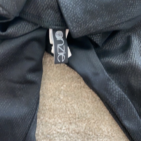 Onzie leggings size XS - Picture 3 of 4